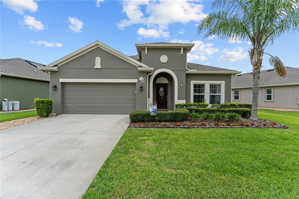 FOR SALE &#8211; Spectacular Waterview Home &#8211; Harmony, FL