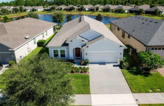 For Sale &#8211; Spectacular waterfront home in gated golf community &#8211; $385,000